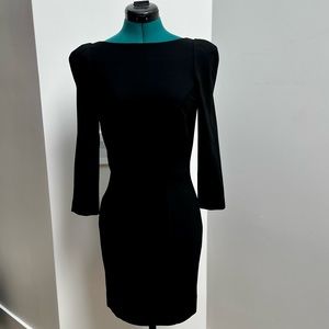 Diane Von Furstenberg Black Dress in Size 6